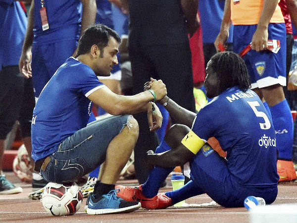 സെലിബ്രിറ്റി ചാരിറ്റി ചലഞ്ച്