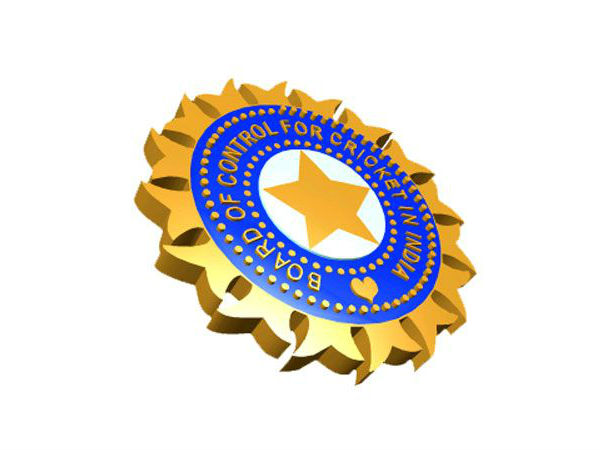  പന്തെറിയാന്‍ ആളില്ല!