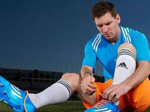 എല്ലാവര്‍ക്കും എതിരെ