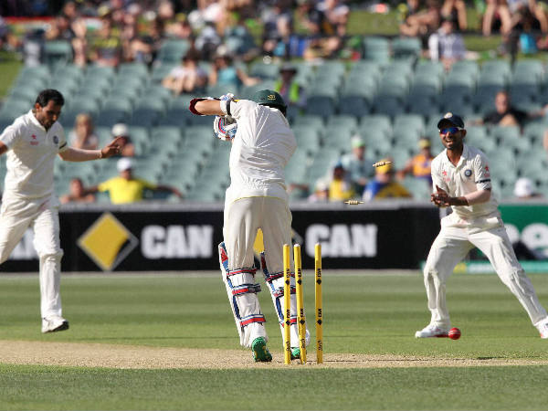 ക്ലീന്‍ ബൗള്‍ഡ്