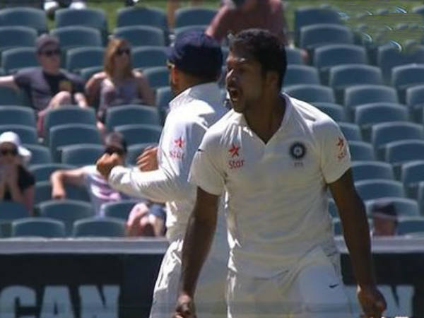 തുടങ്ങിയത് ആരോണ്‍