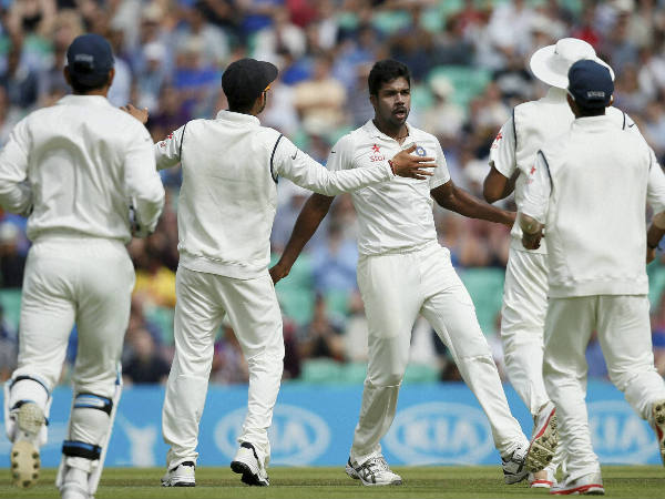 ആരോണ്‍ അടങ്ങുന്നില്ല