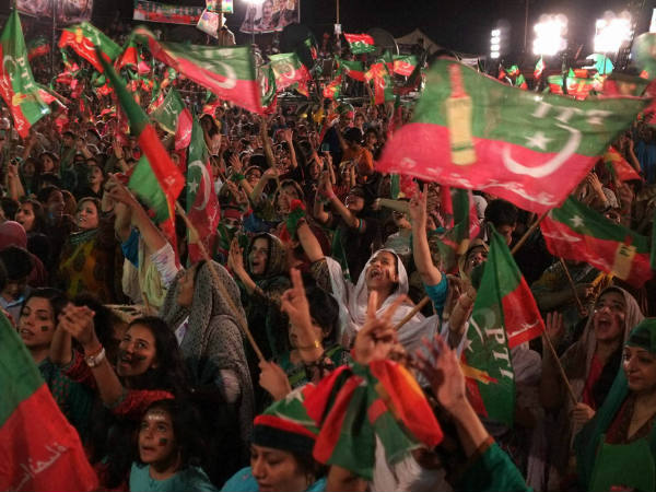 ഒത്തുകളിയുടെ കേന്ദ്രം പാകിസ്താന്‍