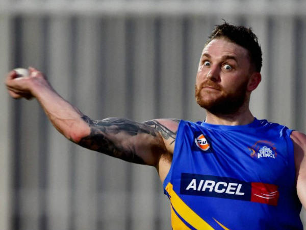 നയിക്കാന്‍ മക്കുല്ലം