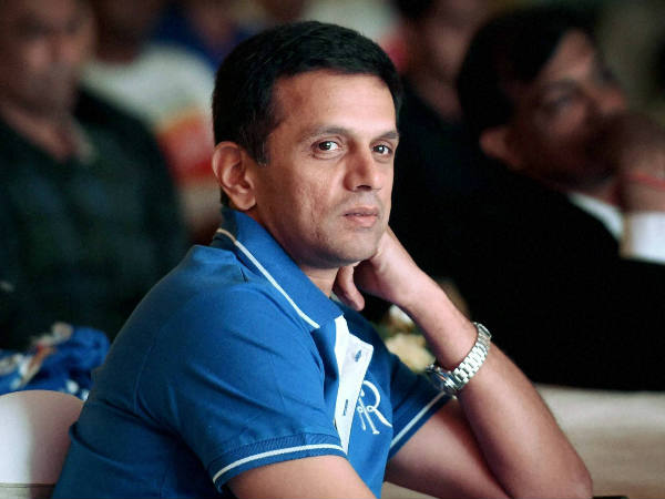 ദ്രാവിഡിന്റെ വാക്കുകള് പൊന്നാകുമോ ദ്രാവിഡിന്റെ വാക്കുകള് പൊന്നാകുമോ