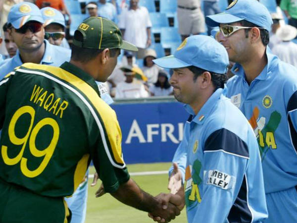 2003 - സച്ചിന് തെണ്ടുല്ക്കര് (98 റണ്സ്) 2003 - സച്ചിന് തെണ്ടുല്ക്കര് (98 റണ്സ്)