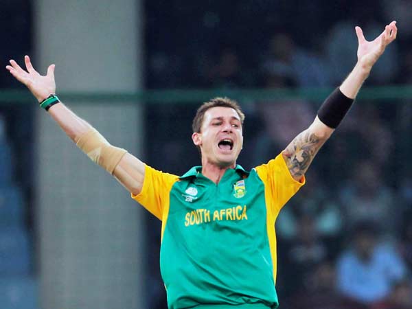 5 വിക്കറ്റ് ആര്‍ക്കാണ്