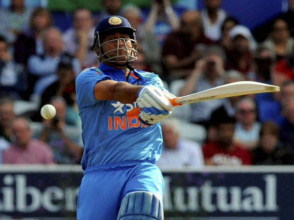 ടോസ് നിര്ണായകം ടോസ് നിര്ണായകം