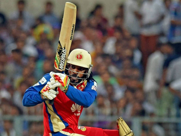 അടി, അടിയോടടി, ഇടി വെട്ടിയ അടി