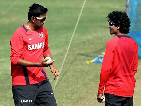 എല്ലാവരും മുട്ടുമടക്കി