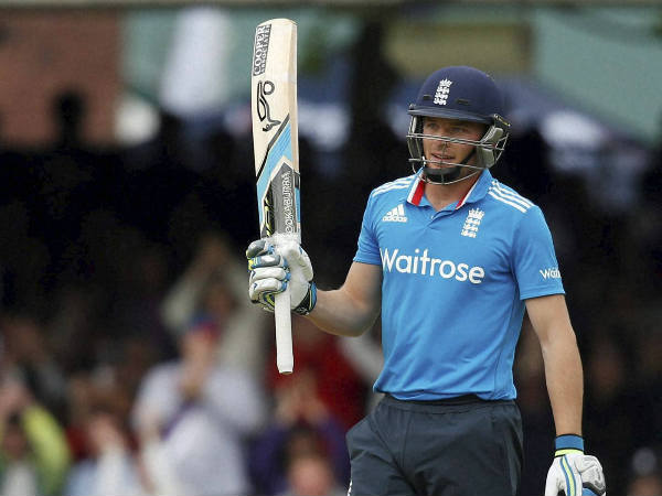 മിസ്റ്റര് ബട്ലര് ഒറ്റയ്ക്ക് മിസ്റ്റര് ബട്ലര് ഒറ്റയ്ക്ക്