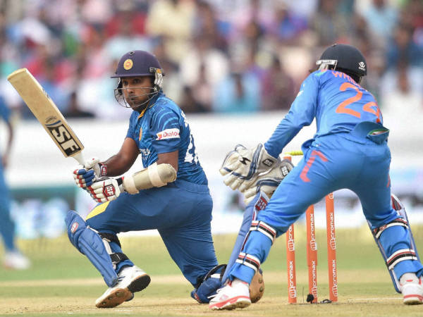 രക്ഷപ്പെടാന്‍ ശ്രീലങ്ക