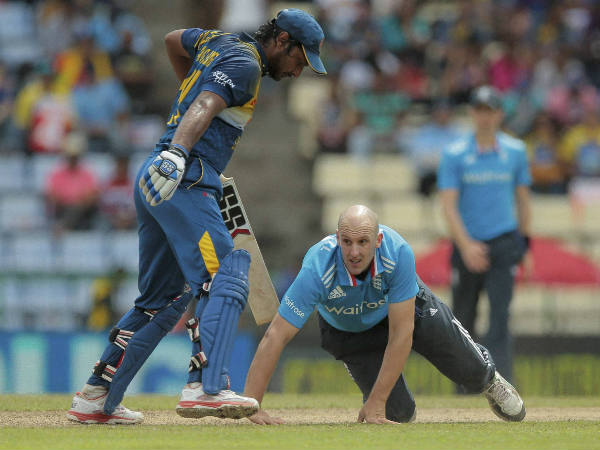 ഓസ്‌ട്രേലിയയോട് തോറ്റു