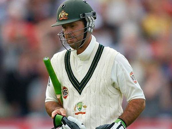 റിക്കി പോണ്ടിംഗ് തൊട്ടുപിന്നില്‍