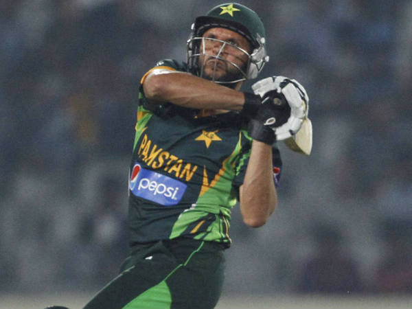 സിക്‌സറുകളുടെ തോഴന്‍