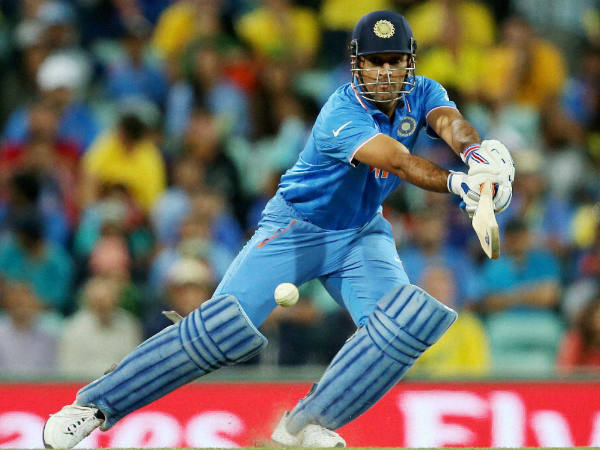 എം എസ് ധോണി കൂള്‍