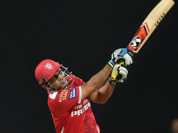 വീരനായി വീരു, അതേ സേവാഗ്