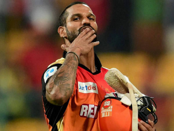 ധവാനും ഫിഫ്റ്റി