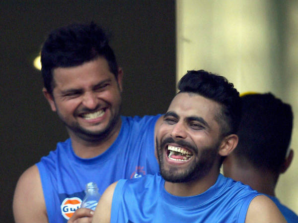 ജഡേജ നാലോവറില്‍ 49