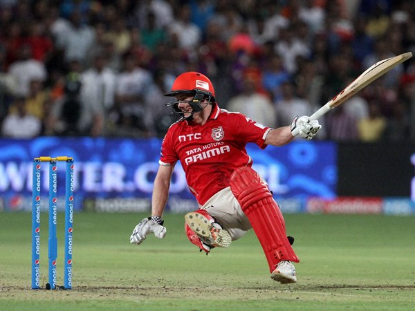 ക്യാപ്റ്റന്റെ കളി