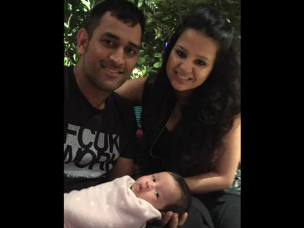 മകളെ കാണാതെ വിഷമിച്ചു