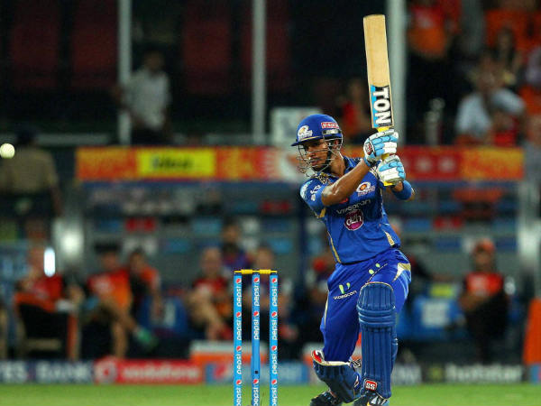 സിമ്മണ്‍സ് 48