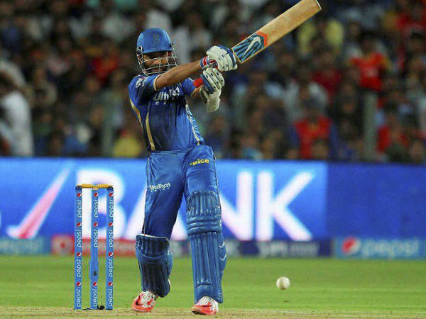 തുഴഞ്ഞ് തുഴഞ്ഞ് രഹാനെ