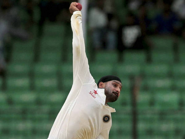 റെക്കോര്‍ഡ്.. അക്രത്തിനും മേലെ...