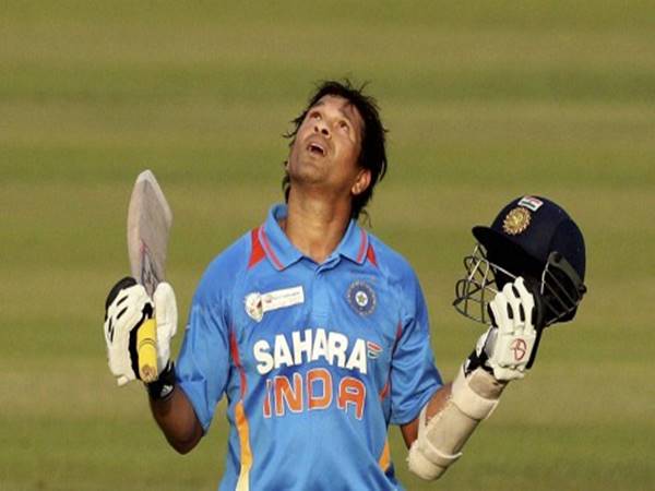 സച്ചിനൊപ്പമെത്താന്‍ വിയര്‍ക്കും