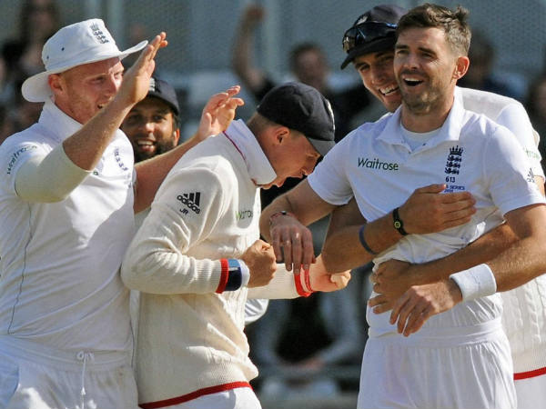 തുടക്കം മുതല്‍ തിരിച്ചടി