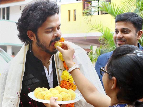 കളിക്കും ഞാന്‍ ലോകകപ്പില്‍