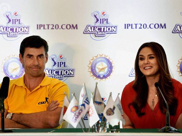 കൂടുതല്‍ വിവാദങ്ങള്‍