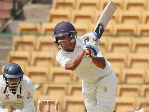 റെക്കോര്‍ഡായി ട്രിപ്പിള്‍ സെഞ്ചുറി