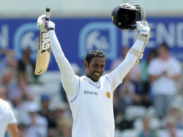  പൊരുതിയത് മാത്യൂസ്