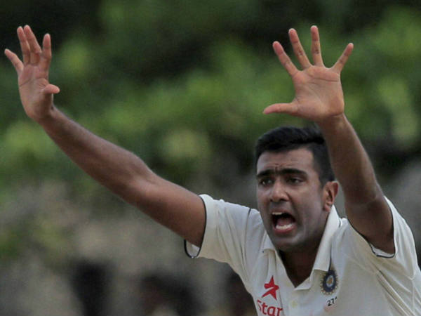 അശ്വിന്‍ കറക്കിവീഴ്ത്തി