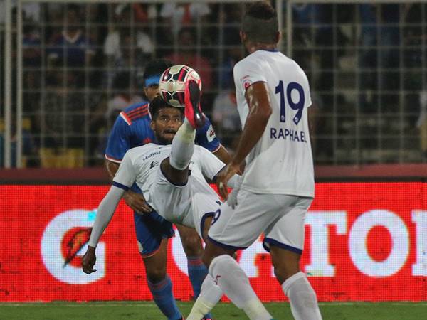 സിസര്‍ കട്ട്