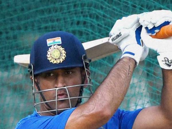 ധോണിയുടെ ഏകാധിപത്യം