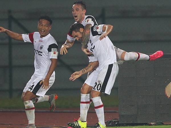 ആദ്യ ഗോള്‍