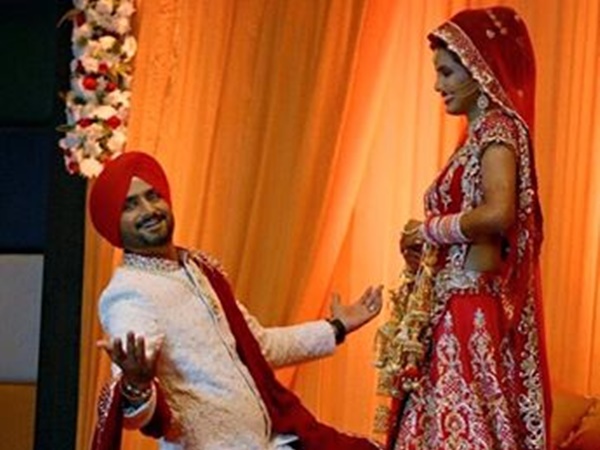 ഗ്ലാമറസ് വിവാഹം