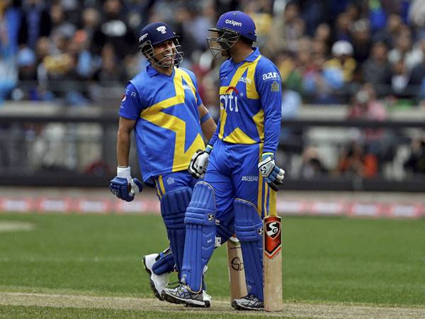 സച്ചിന്‍ കുറെ അടിച്ചുനോക്കി