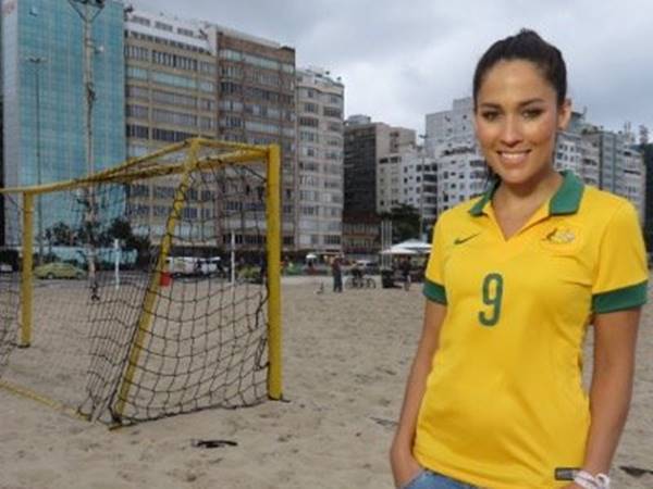 പാവം അവതാരക