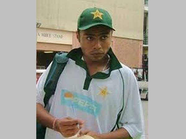 ഹിന്ദുവായത് കൊണ്ടാണോ