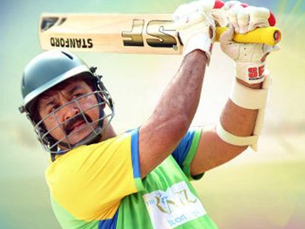 ലാലേട്ടന്‍ ഇല്ല