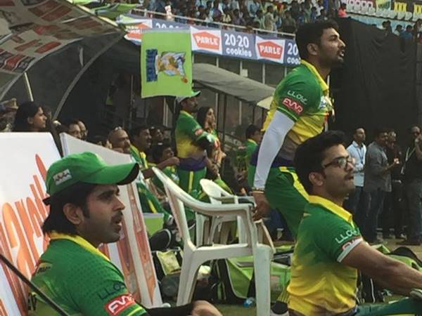  മധുര പ്രതികാരം