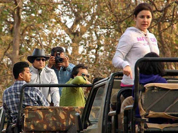 ഒരു ക്ലൂ തരാം