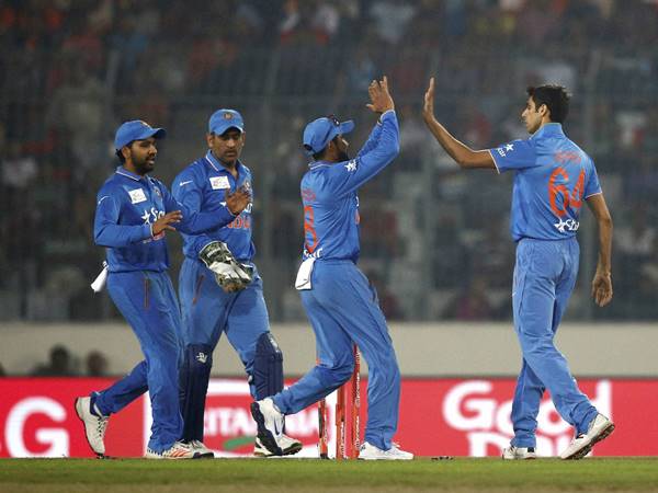 ഇന്ത്യയ്ക്ക് മുന്‍തൂക്കം