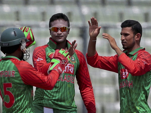 ഷക്കീബ് ബാറ്റിംഗ് ഫോമൗട്ട്