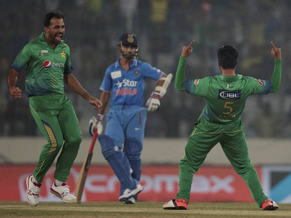 ആമിര്‍, നീയൊരു കൊടുങ്കാറ്റ്