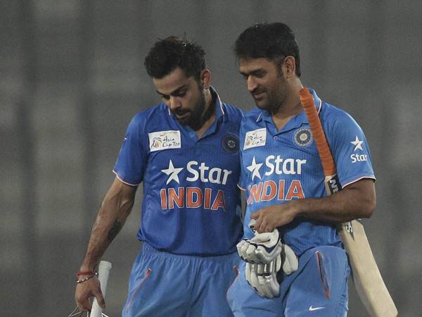 ധോണി വന്നു സിക്‌സടിച്ചു