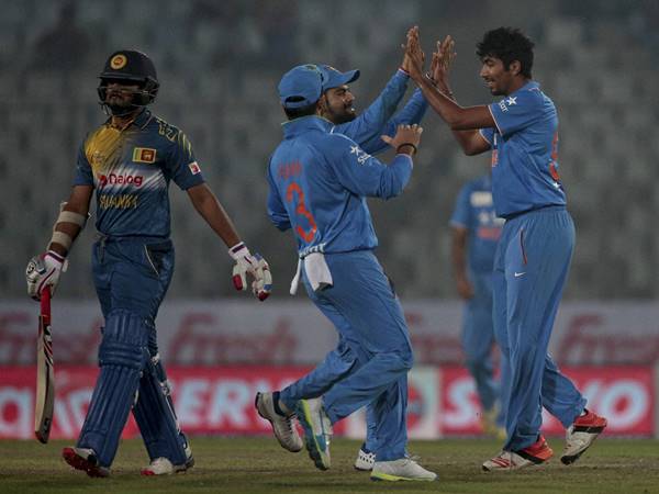 ശ്രീലങ്ക പുറത്തേക്ക്